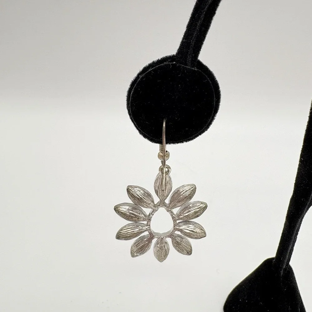 Boho‎ Dangle Earrings Blue Marquise Stones Silver Tone Teardrop Flower Design